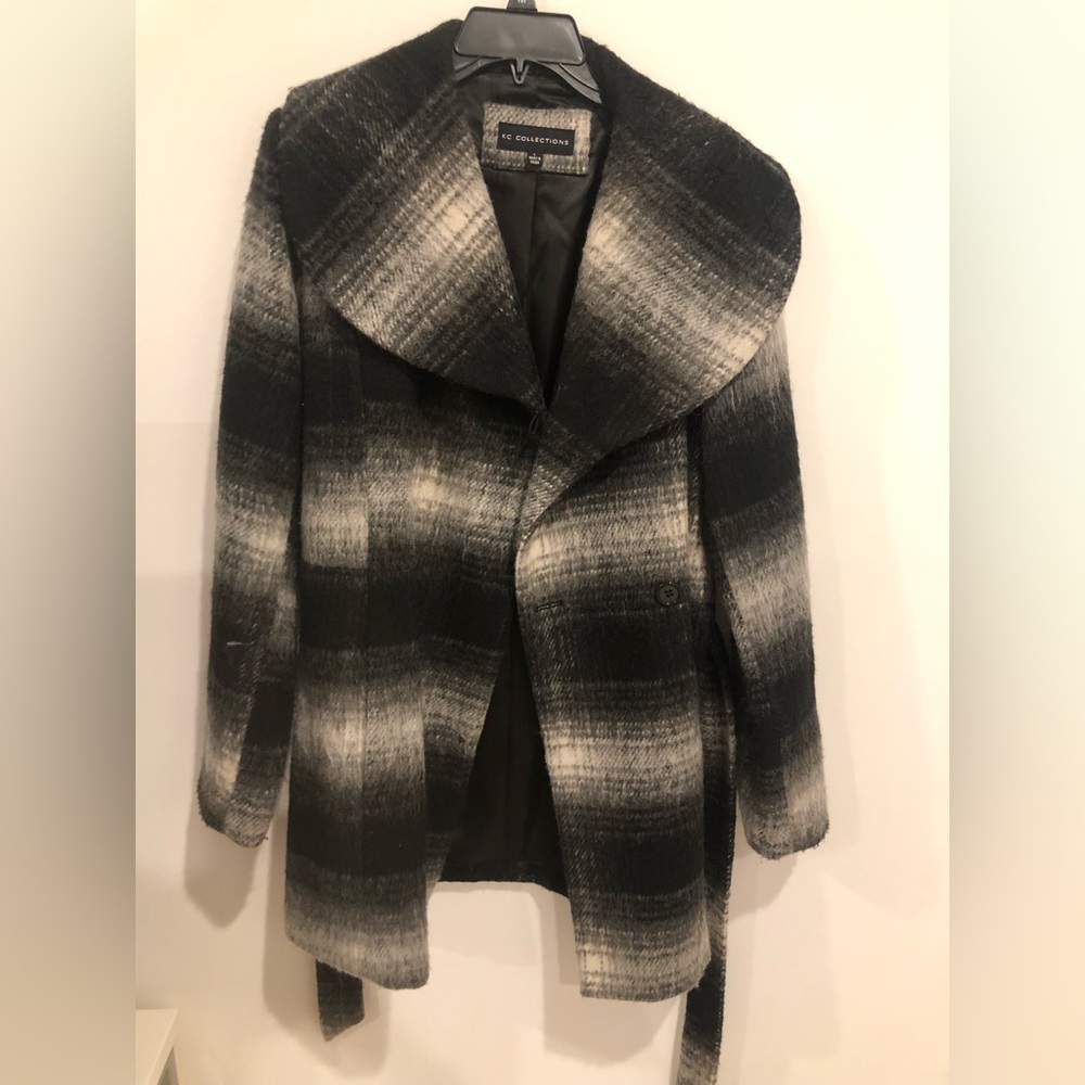 COAT L.